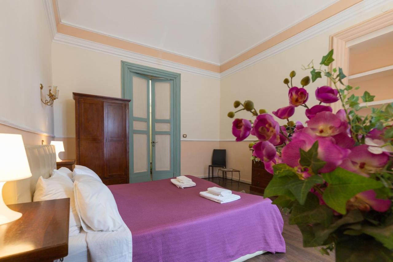 B&B Teatro Bellini Катания Екстериор снимка